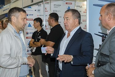 Сергей Грачев: «Меновой двор» – сокращает до минимума дистанцию между производителем и покупателем»